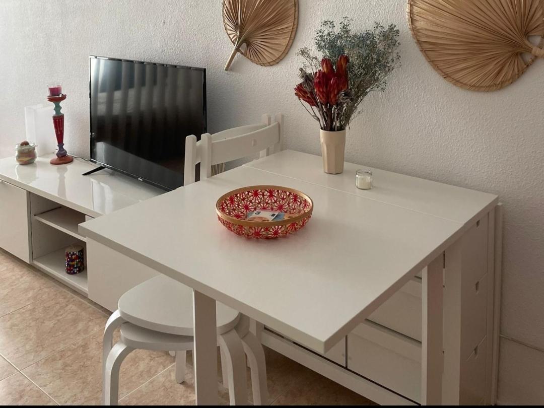 Estudio en la colina zona playamar Torremolinos Exterior foto